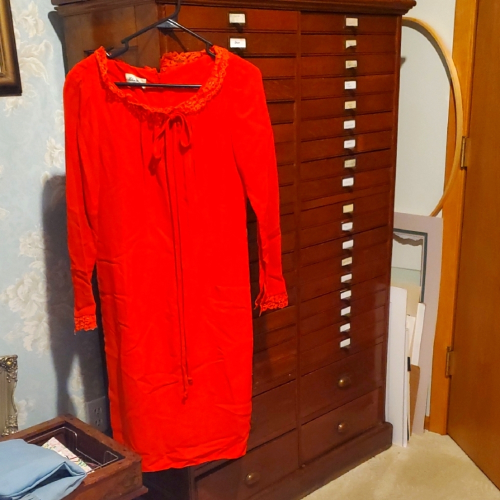 Vintage Helen Whiting Red Crepe Dress 1966